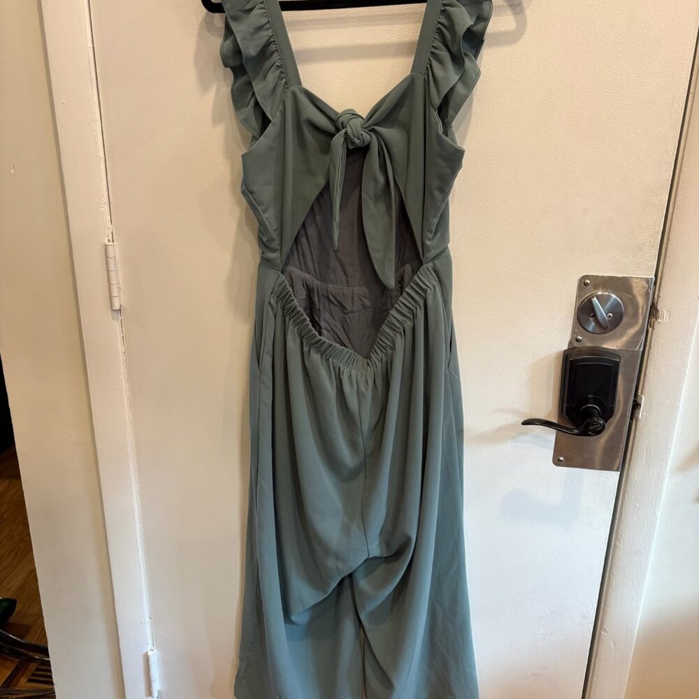 Very Good, Ruffled Detailed Jumpsuit, Sage Green, L - Picture 4 of 4